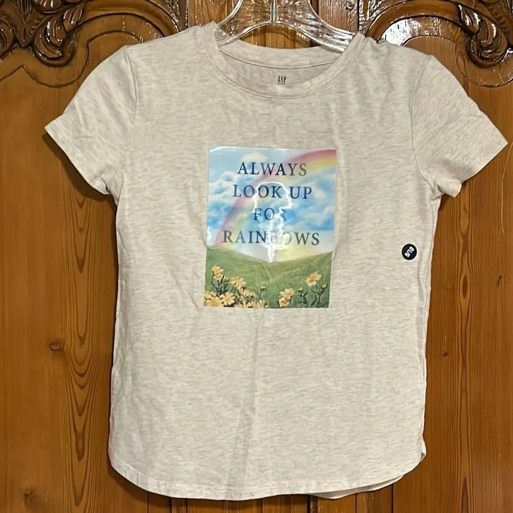 Gap Kids “Always Look Up For Rainbows” Tee Shirt